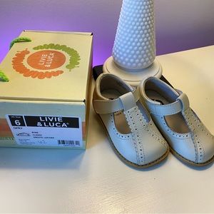 Livie and Luca bone leather size 6 toddler *excellent condition